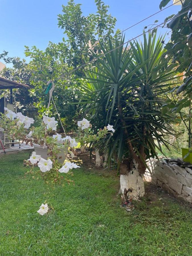 Sofis Garden Hotel Kavála Ngoại thất bức ảnh